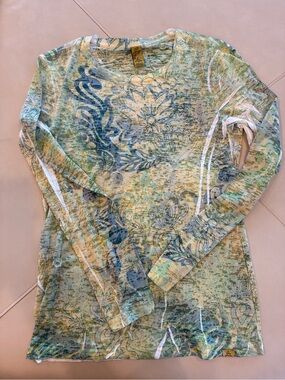 Prana XL Green and Blue Floral-Print Long Sleeve Tee Shirt